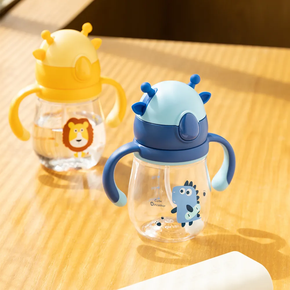 Double-Handle Sippy Cups With Measurements