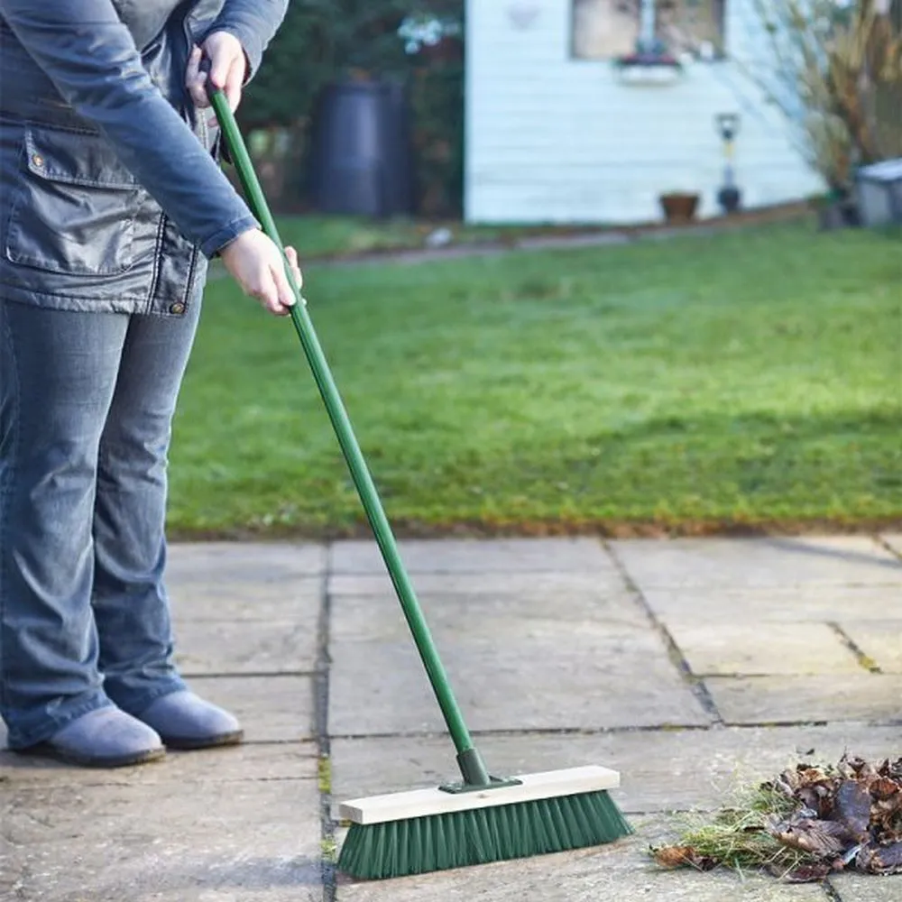 Smart Garden 140cm Yard Broom